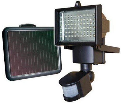 Free Standing Solar Motion Detection Flood Light With Solar Panel | Internal Battery | 850 Lumen